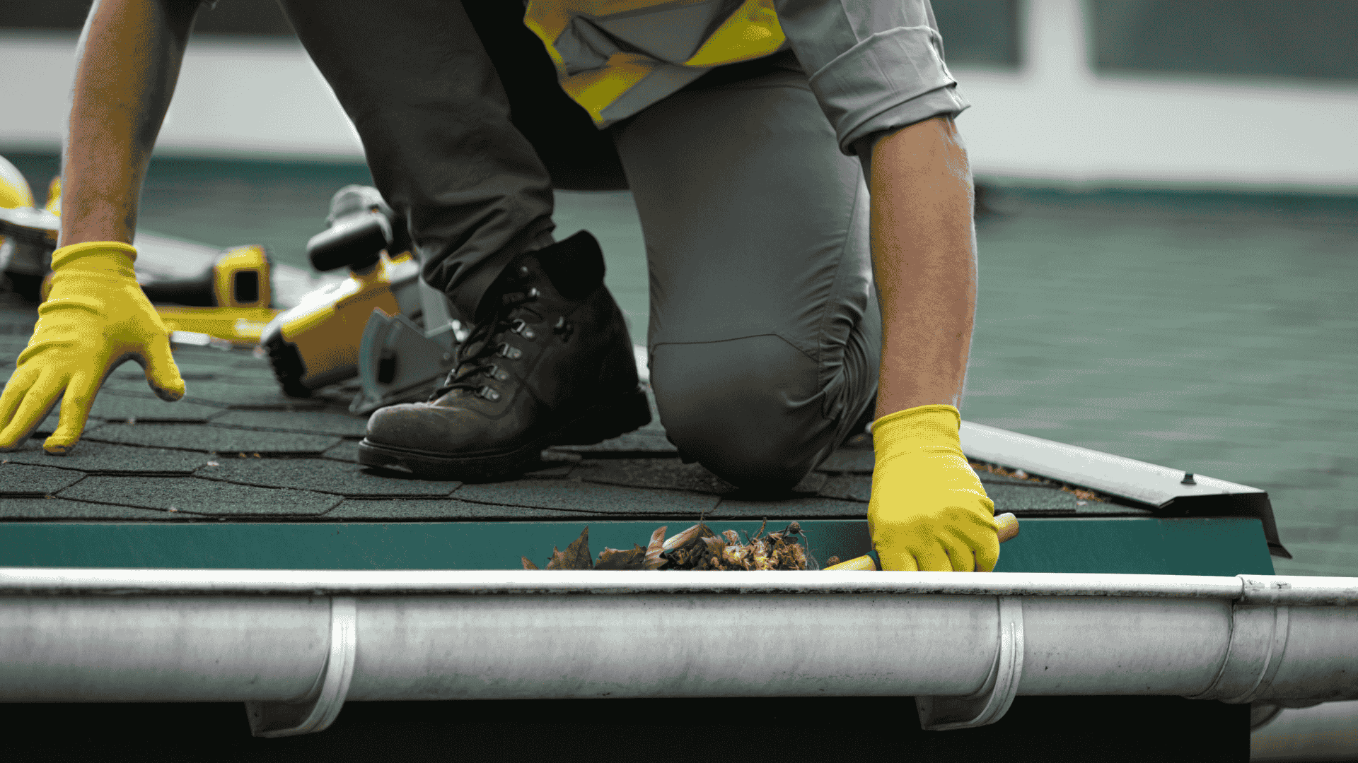 SLR Services Florida precise gutter repair solutions