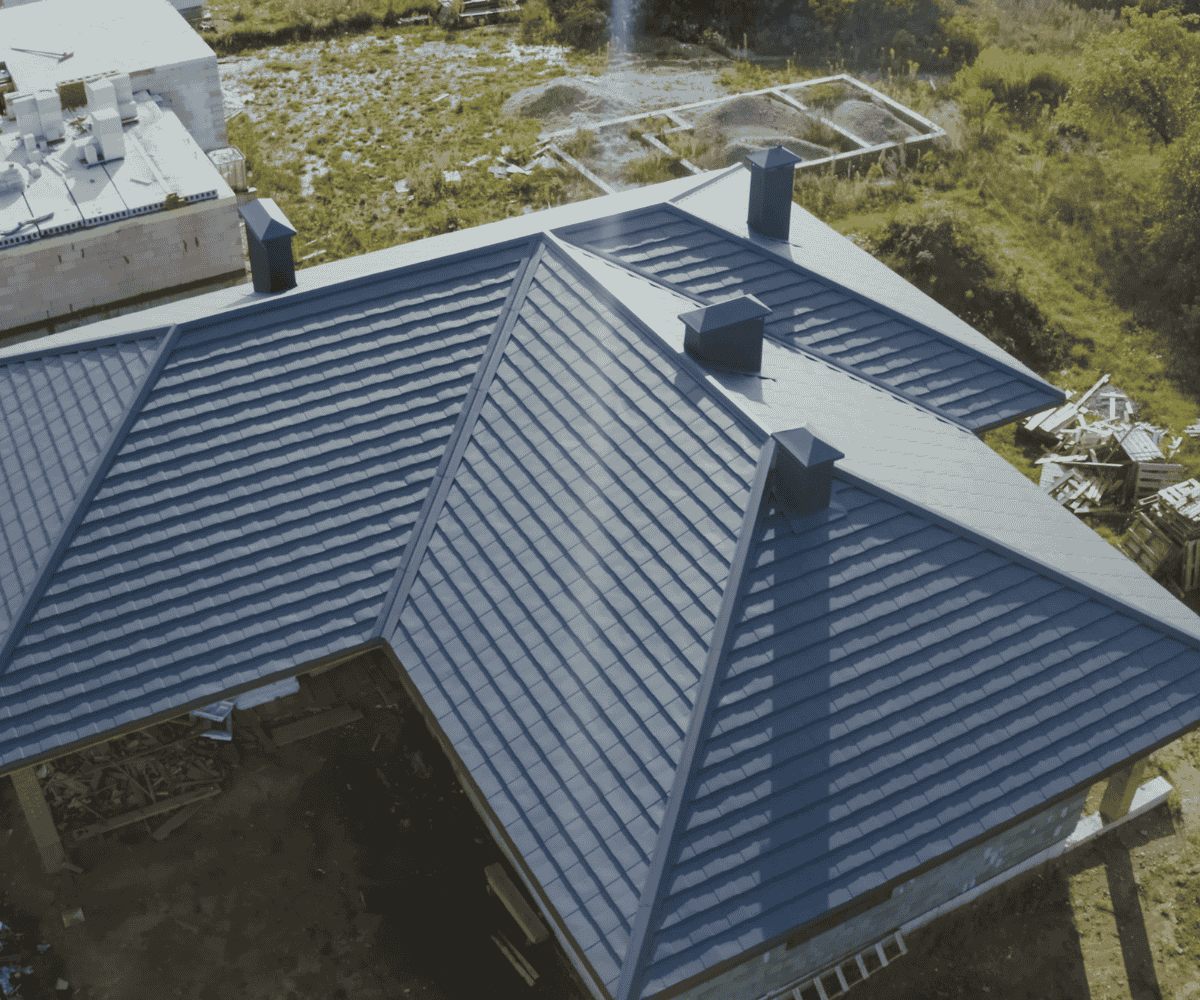 SLR Services Florida roofing project process and gutter replacement